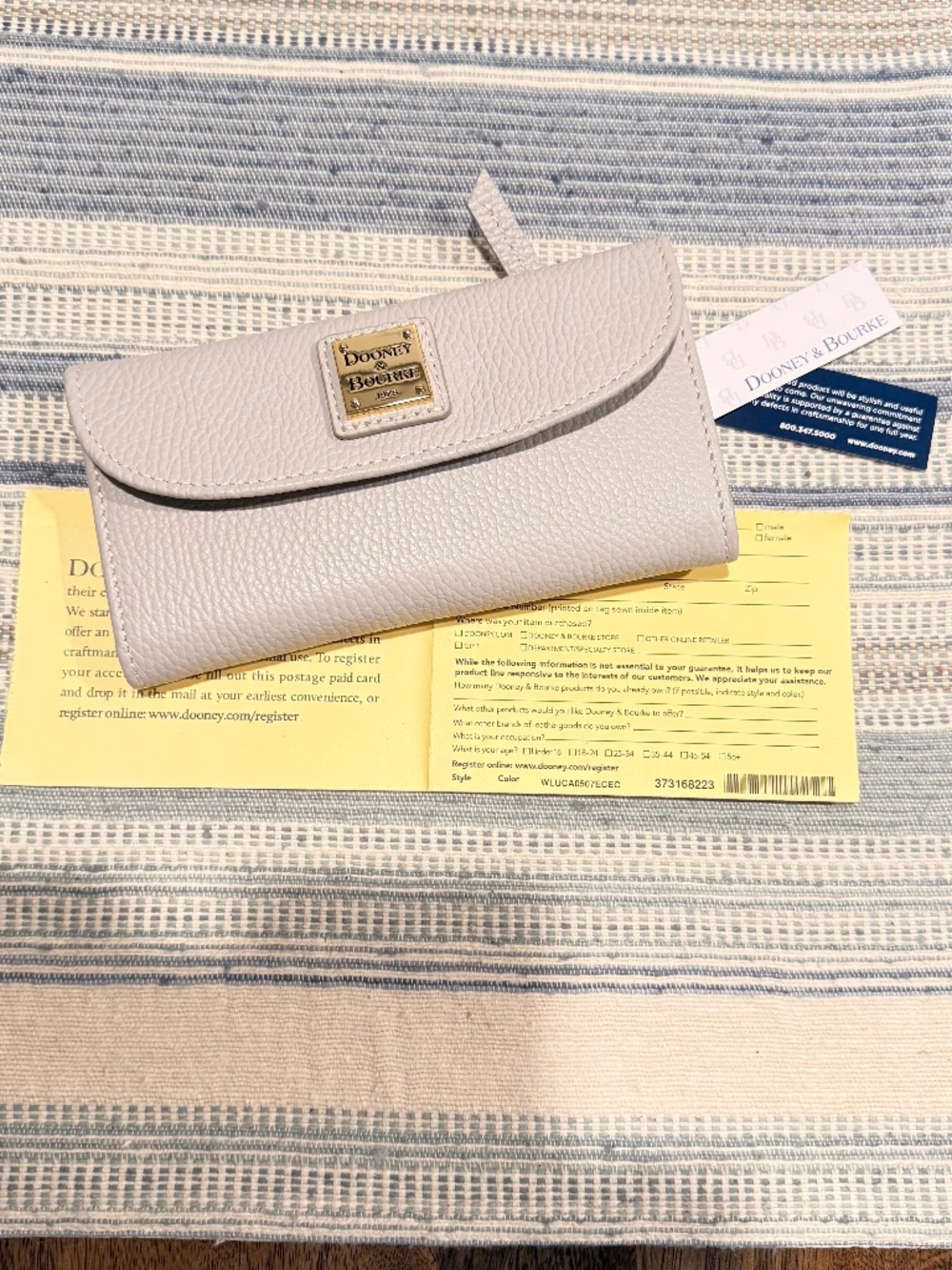 Dooney & Bourke Luca Leather Continental Clutch - Picture 2 of 5